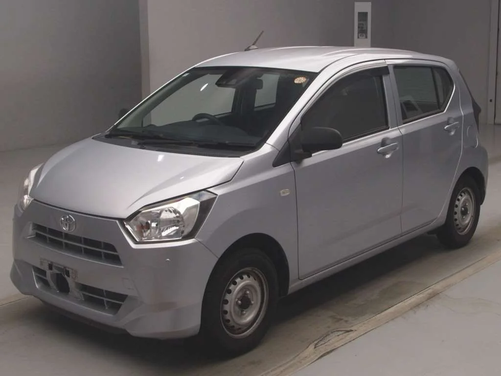 Toyota Pixis Epoch LA350A 2021